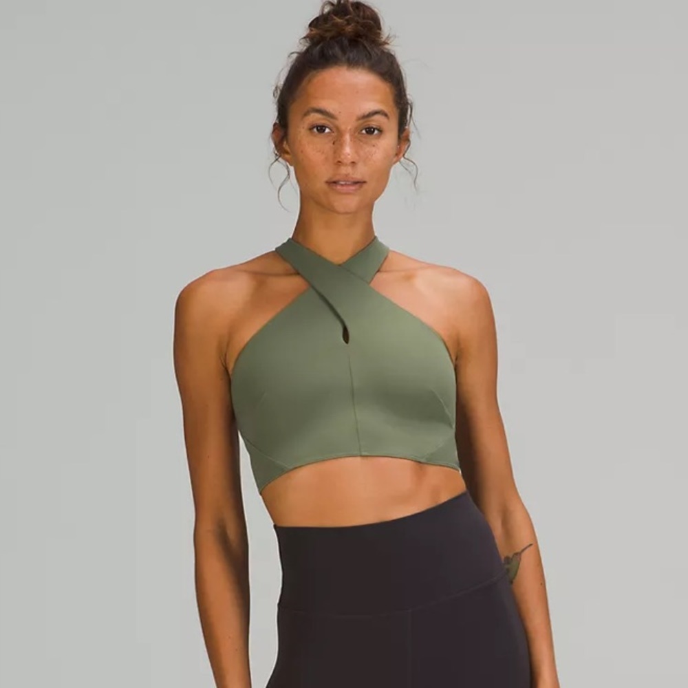 ISO this nulu wrap bra in size 8, green or black.  Ty!